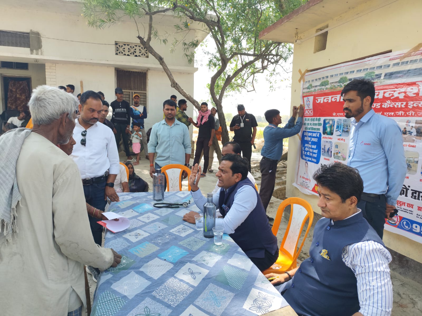 सेहत के प्रति रहें सचेत, नियमित कराएं जांचः डॉ संजय सिंह