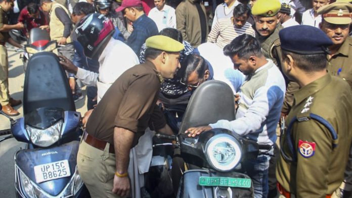 up-पुलिस-की-छुट्टियां-रद्द,-dgp-राजीव-कृष्ण-ने-जारी-किया-निर्देश;-जानें-कारण-और-डेट