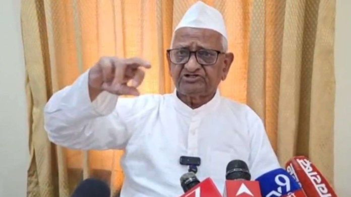 केजरीवाल-के-बरी-होने-पर-अन्ना-हजारे-का-आया-बयान,-बोले-‘कोर्ट-का-फैसला-आया-है-तो…’