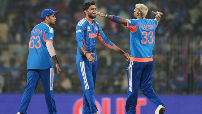 ind-vs-zim:-भारतीय-टीम-ने-जिम्बाब्वे-के-खिलाफ-दर्ज-की-एकतरफा-जीत,-सेमीफाइनल-में-पहुंच