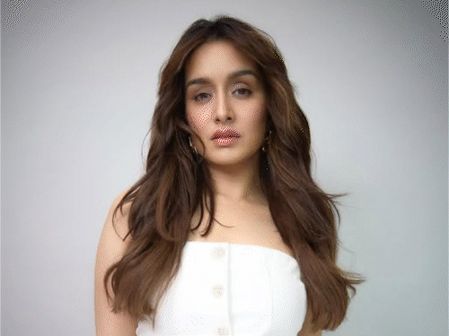 श्रद्धा-कपूर-ने-जुहू-घर-की-लीज-बढ़ाई:-हर-महीने-देंगी-6-लाख-रुपए-किराया,-12-महीने-की-डील-72-लाख-की-बनी श्रद्धा-कपूर-ने-जुहू-घर-की-लीज-बढ़ाई:-हर-महीने-देंगी-6-लाख-रुपए-किराया,-12-महीने-की-डील-72-लाख-की-बनी