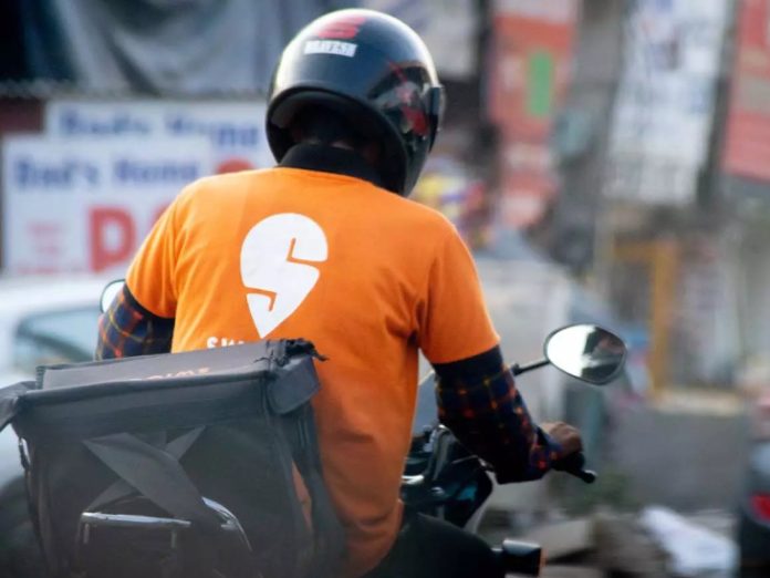 देश-में-जल्द-बनेगा-नेशनल-सोशल-सिक्योरिटी-बोर्ड:-गिग-वर्कर्स-को-कर्मचारी-का-दर्जा-मिलेगा;-हेल्थ-इंश्योरेंस-और-फैमिली-वेलफेयर-जैसी-सुविधाएं-भी-मिलेंगी