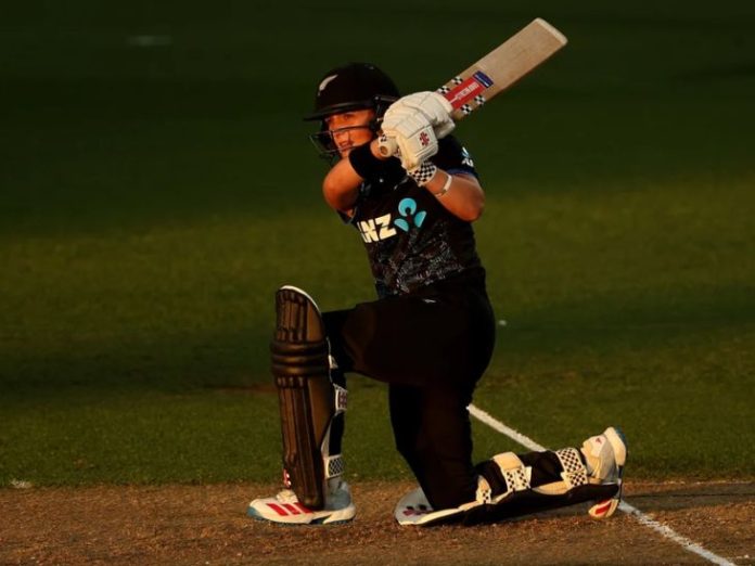 न्यूजीलैंड-विमेंस-का-क्लीन-स्वीप:-जिम्बाब्वे-को-10-विकेट-से-तीसरा-टी-20-हराया;-65-रन-का-टारगेट-छठे-ओवर-में-चेज-किया न्यूजीलैंड-विमेंस-का-क्लीन-स्वीप:-जिम्बाब्वे-को-10-विकेट-से-तीसरा-टी-20-हराया;-65-रन-का-टारगेट-छठे-ओवर-में-चेज-किया