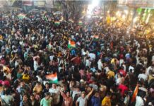 भारत के टी-20 विश्व कप चैंपियन बनने पर मध्य प्रदेश में मना जश्न, जमकर हुई आतिशबाजी