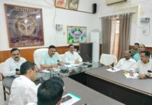 छूट न जाए आपका वोट, अभी जांच लें मतदाता सूची, डीएम बोले- 27 मार्च तक दर्ज कराएं दावा-आपत्ति