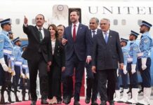 होर्मुज की नाकाबंदी का असर, ईरान का रुख पड़ा नरम, अमेरिका भी पसीजा, परसों शुरू हो सकती है बातचीत