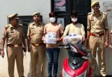 नोएडा में कारों का शीशा तोड़ कर लैपटॉप और मोबाइल फोन चुराने वाले गैंग के दो बदमाश गिरफ्तार