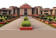 छत्तीसगढ़ के 15 से अधिक पूर्व व वर्तमान सांसदों और विधायकों के खिलाफ अदालतों में गंभीर आपराधिक मामले लंबित