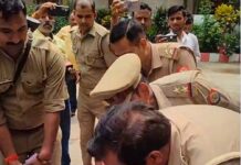 बलिया पहुंचे योगी सरकार के मंत्री का कांग्रेस ने किया विरोध, लगाए ‘गो बैक’ के नारे