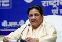 चढ़ावा चोरी के पुख्ता सबूत दें राजनीतिक दल वरना चुनावी स्टंटबाजी से बचें: मायावती